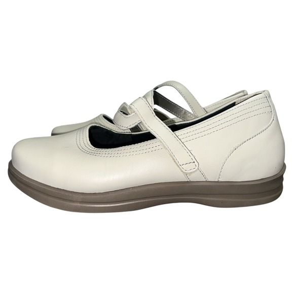 Apex Janice Mary Jane Comfort Shoes Bone White Leather‎ A302W Women's 8 X-Wide - Picture 1 of 8